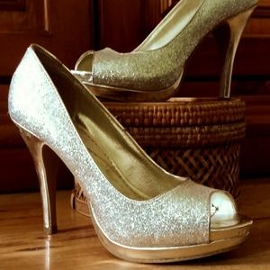 Glitter open toes heels